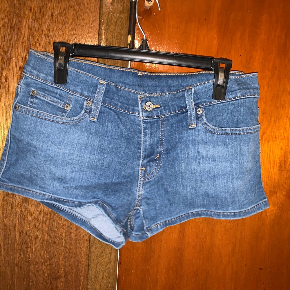 Levi’s medium colored denim jean shorts